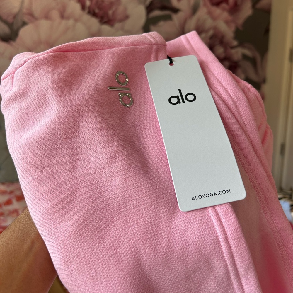 ALO Yoga Pink Athletic Shorts - Picture 6 of 8